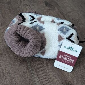 Northeast Outfitters Women's Cozy Cabin Slippers - Cream & Taupe